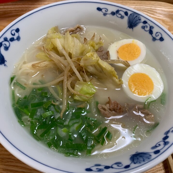 野菜たっぷりラーメン